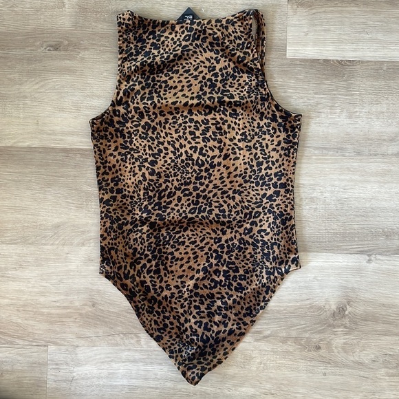 Forever 21 Leopard Bodysuit Sz L - Picture 7 of 7